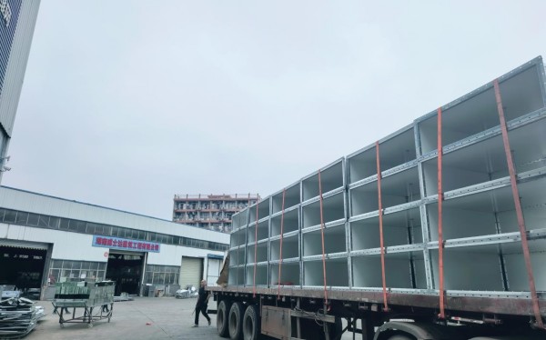 湖南风管,长沙风管,长沙风管加工,长沙镀锌风管,长沙不锈钢风管